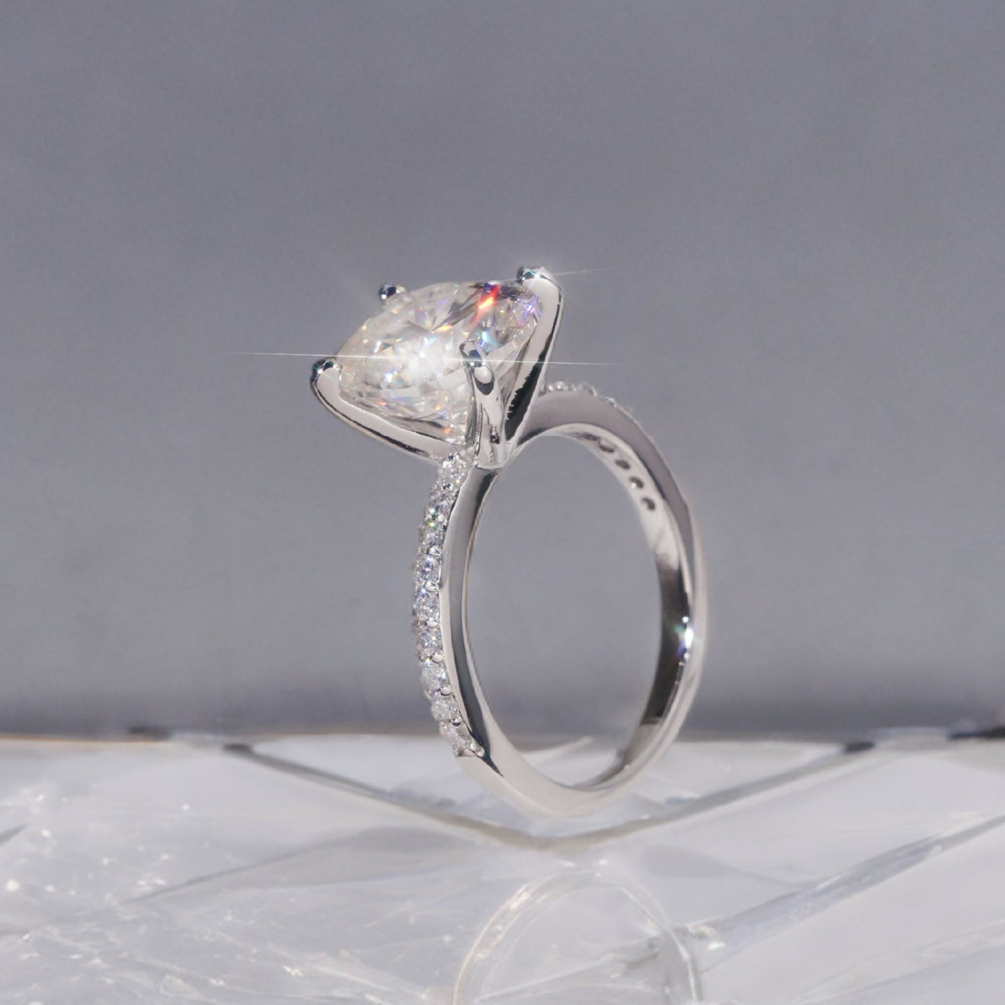 Oval Cut Diamond Ring