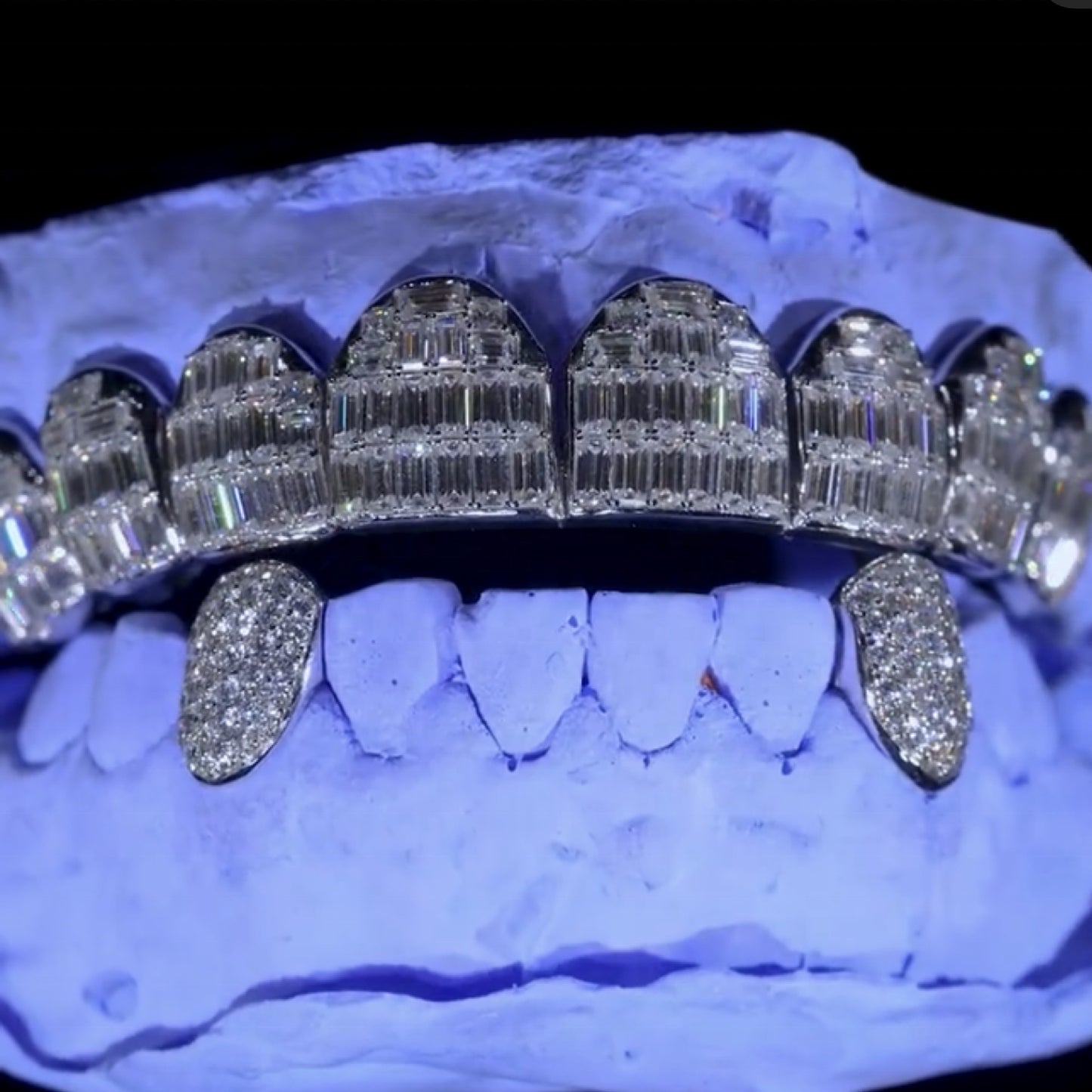VVS Diamond Grillz